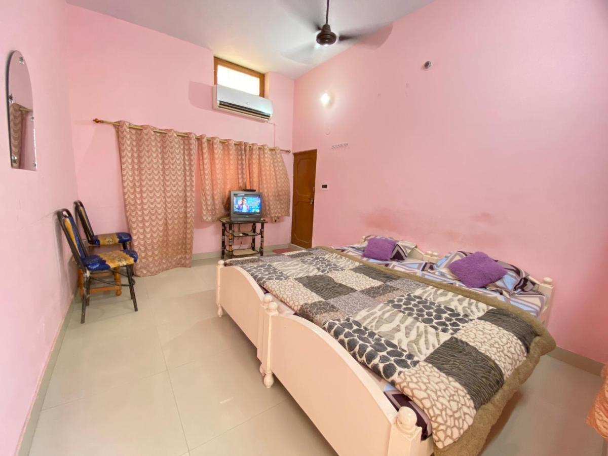 Hotel Shri Mahant Orchha 5 Mint Walking From Ram Raja Temple Екстер'єр фото