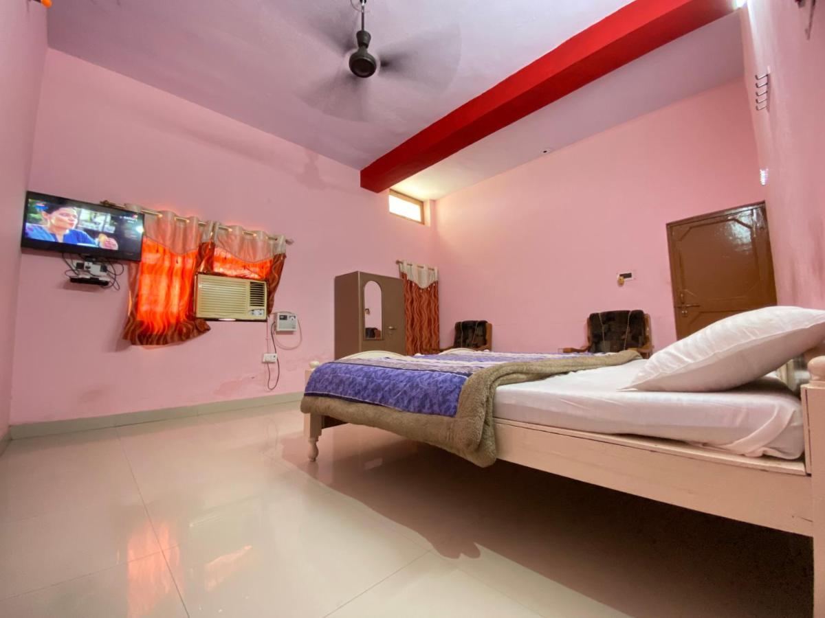 Hotel Shri Mahant Orchha 5 Mint Walking From Ram Raja Temple Екстер'єр фото