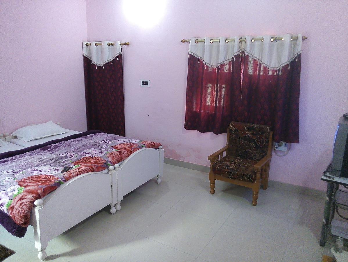 Hotel Shri Mahant Orchha 5 Mint Walking From Ram Raja Temple Екстер'єр фото